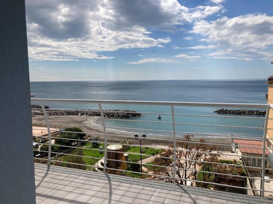 Appartamento Viva La Nonna Salerno Esterno foto