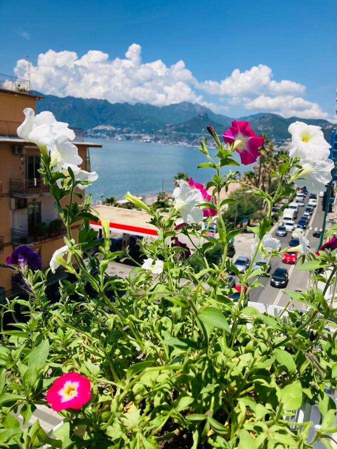 Appartamento Viva La Nonna Salerno Esterno foto